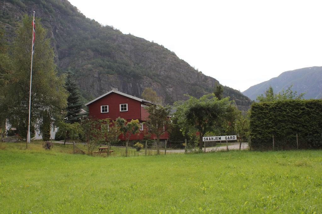 Apartamento Skahjem Gard Aurland Exterior foto