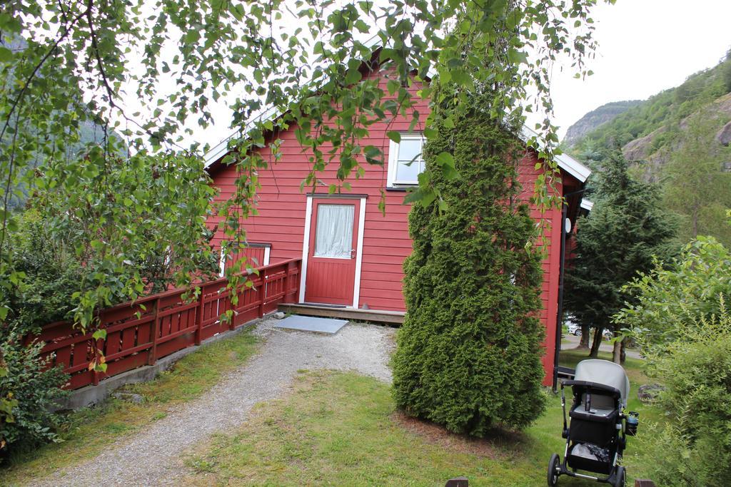 Apartamento Skahjem Gard Aurland Exterior foto